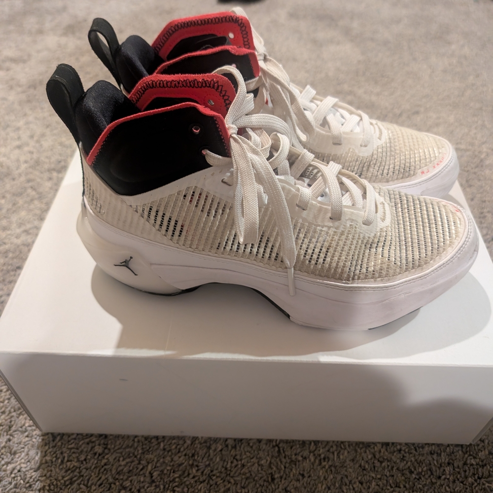 Jordan XXXVII White and Black Sneakers